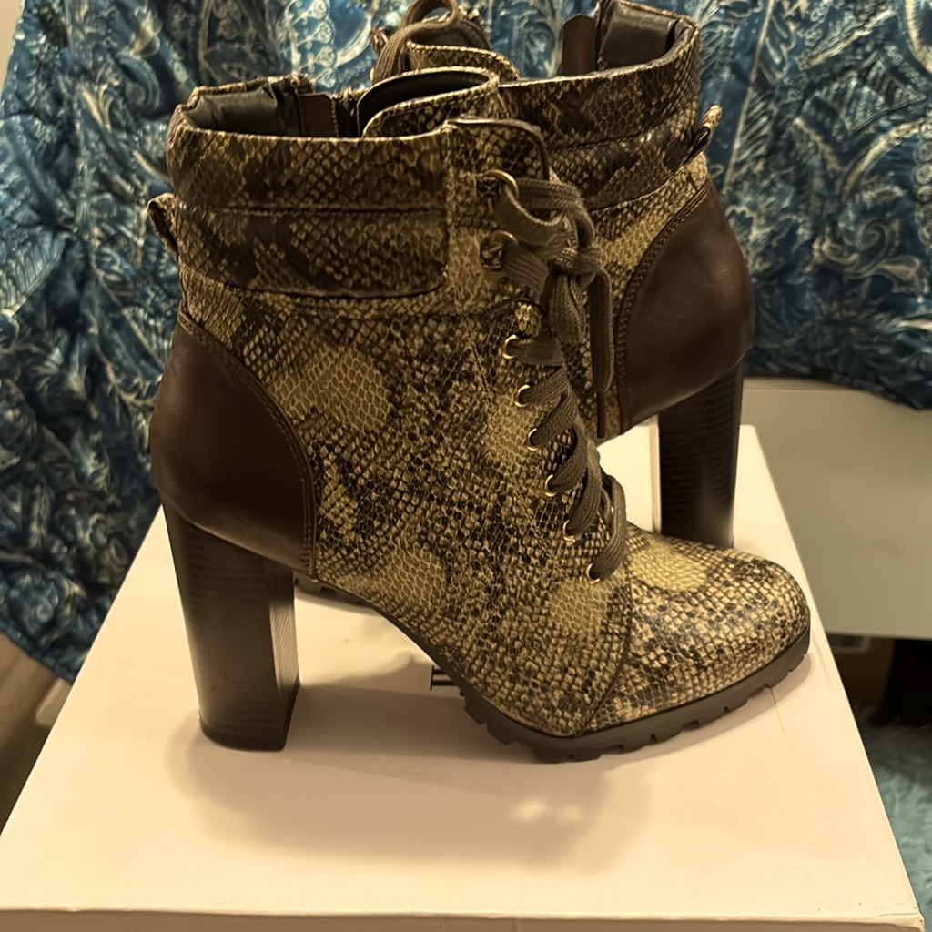 Stylish Winter Boot!